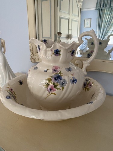 Victorian style wash bowl - style,