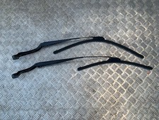 LAND ROVER DISCOVERY SPORT L550 2016 FRONT WINDSCREEN WIPER ARMS BLADES