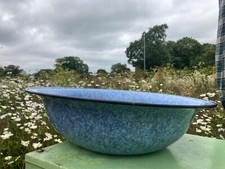 Vintage Midcentury Enamel Water Bowl floristry garden farm cottage 4