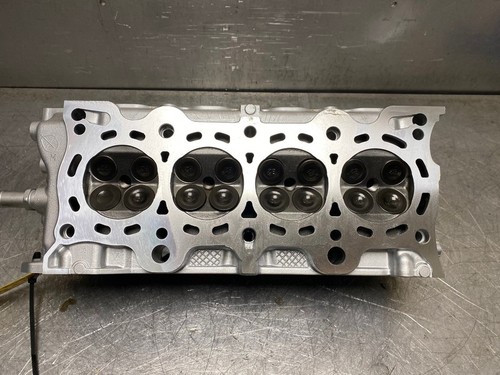 Reconditioned cylinder head - reconditioned,
