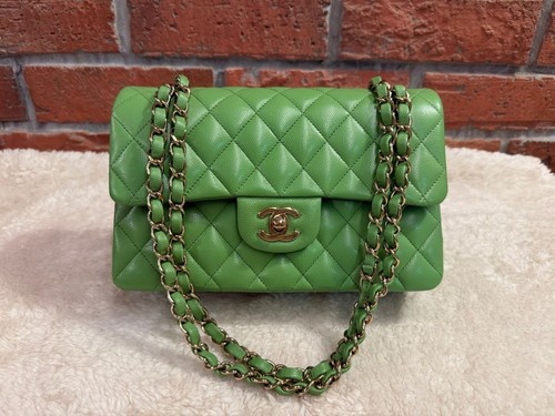 Chanel 23c avocado green - chanel,