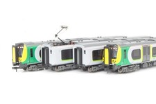 Bachmann OO Gauge 31-032 London Midland Class 350/1 Desiro 4-Car EMU No.350101 -