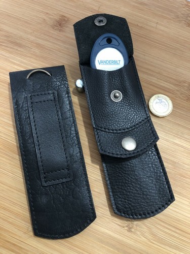Bus drivers key pouch act - bus,