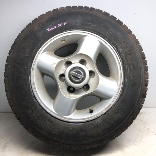 Nissan navara d22 di - 2.5,