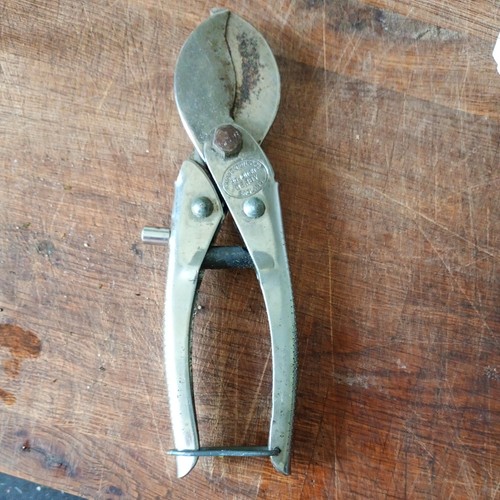 Vintage rowditch derby garden - rowditch,