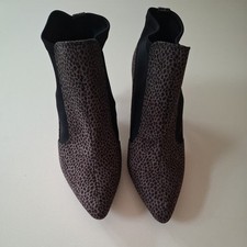 M&S INSOLIA Boots  looks like Brown Animal Skin soft material & heels    6.5  