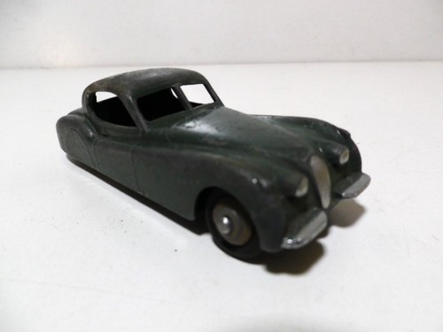 Dinky toys jaguar - dinky,