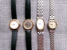 4 Seiko Q ladies: 1 is NEW all different new batts, sound glasses,Keeping time.