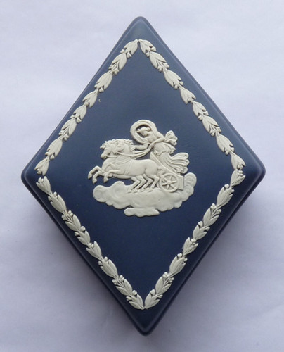 Wedgewood jasperware diamond - wedgewood,