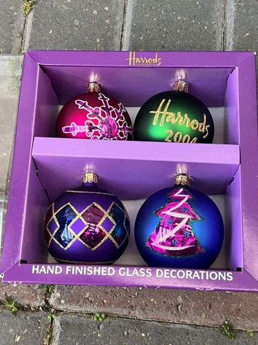 Harrods christmas baubles 2004 - harrods,