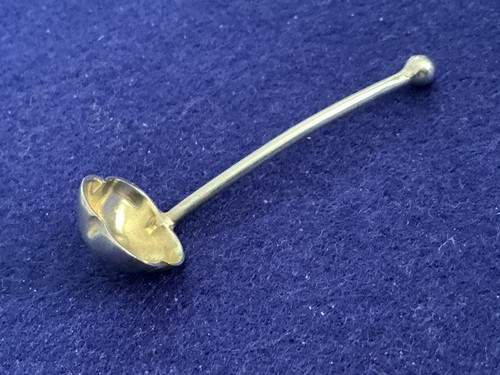 Hallmarked silver spoon - silver,
