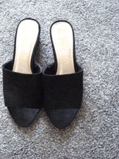 LADIES BLACK SLIP ON SHOES SIZE 4 WIDE FIT