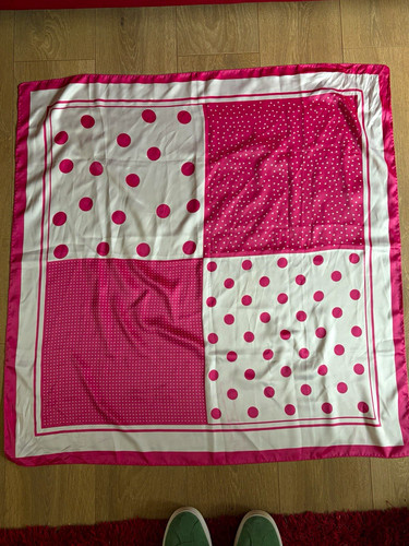 Pink white polka - &,