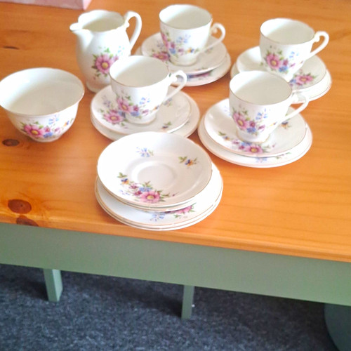 Royal grafton bone china - grafton,
