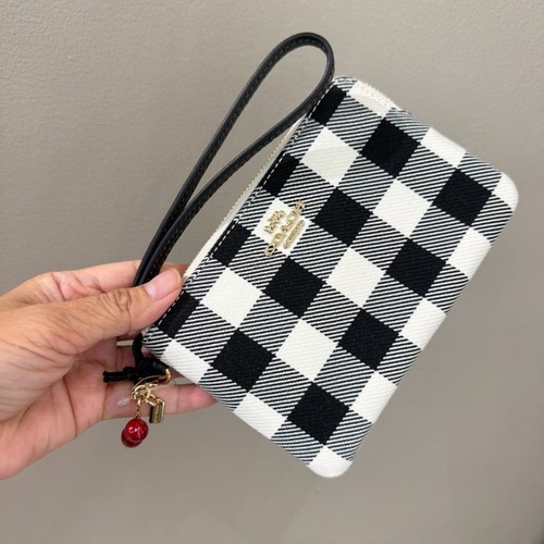 Coach corner zip - corner, with