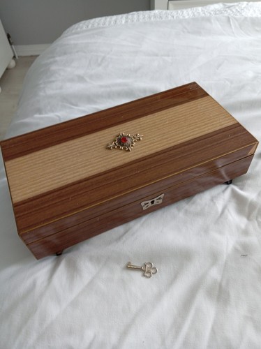 Vintage wooden musical - wooden,