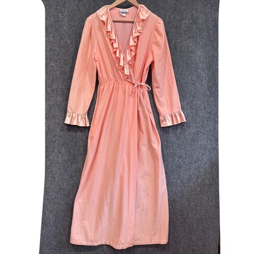Vtg charm peach robe - it’s,
