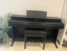 Yamaha Arius YDP-163 Digital Piano Black – Excellent Condition + Matching Stool