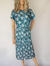 Vintage 60's teal floral tea