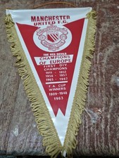 MANCHESTER  UNITED F C - RARE