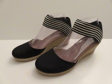 Charleston Shoe Co Size 8