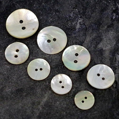 Mother pearl buttons ivory - pearl,