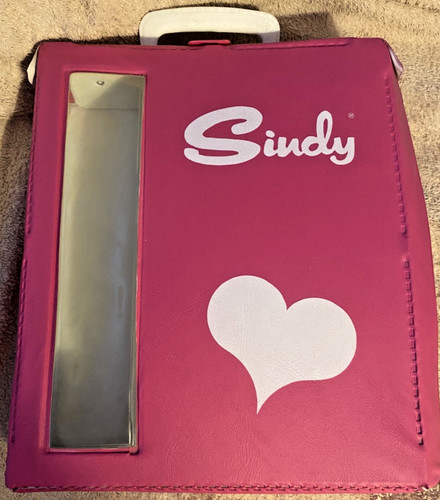 1974 pedigree sindy doll - doll, pink