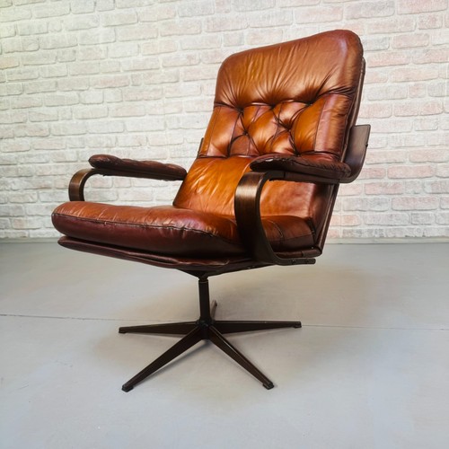 Vintage danish hand - danish, tan
