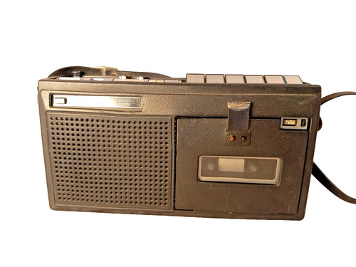 Sanyo portable cassette - sanyo,