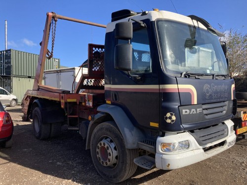 Daf 220m18 tonne - 55, skip