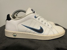 Nike 2011 Court Traditional