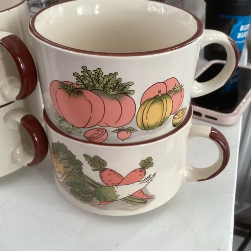 6vintage soup mugs bowls - ,