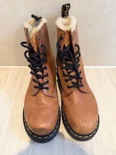 New in Box Dr Martens Docs