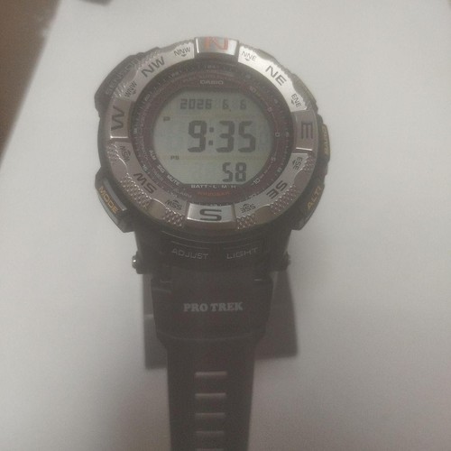 Casio pro trek digital quartz - pro,