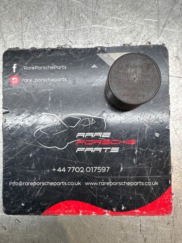 Porsche 911 round relay