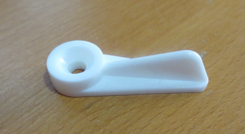 100 white plastic door - 100,