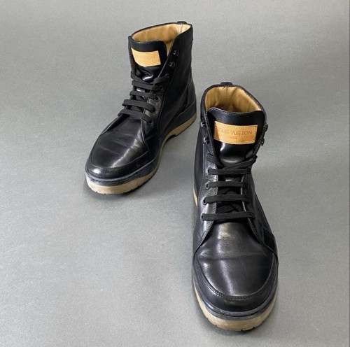 Louis vuitton logo lace - louis,