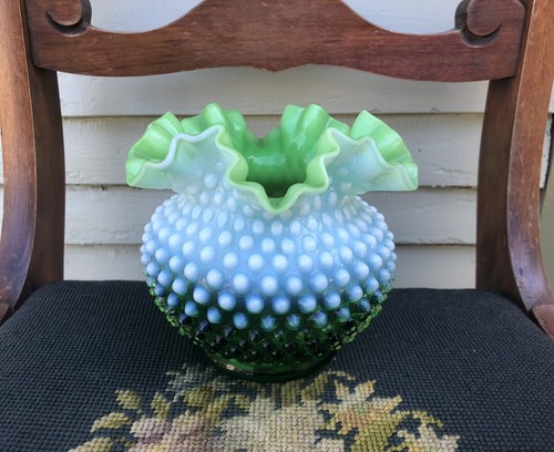 Vtg fenton lime green - vtg,