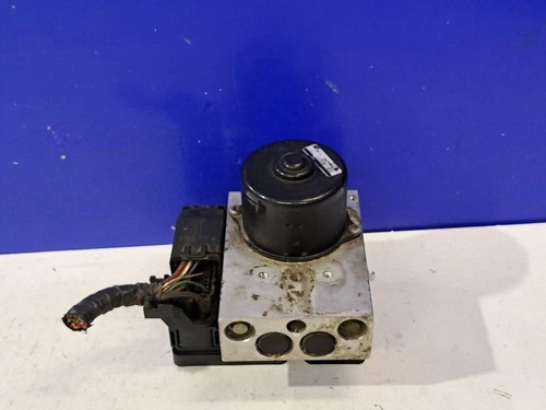Volvo v70 2002 abs hydraulic - 2002,