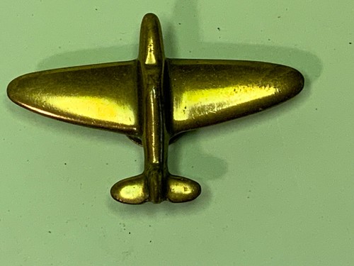 Button hole badge airplane - hole,