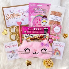 GIRLS GIFT BOX – Gifts For