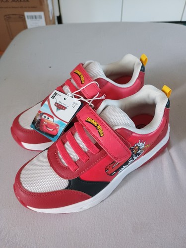 Disney lightening mcqueen - lightening,