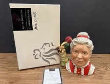 ROYAL DOULTON 'MRS. CLAUS'