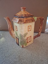Keele Street Pottery cottage ware teapot