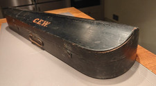Vintage wooden violin case
