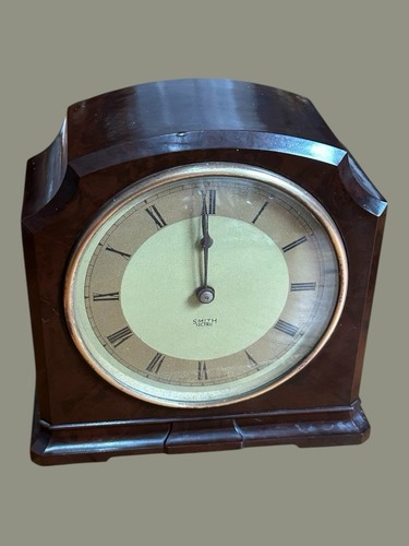 Smiths bakelite clock - smiths, desk