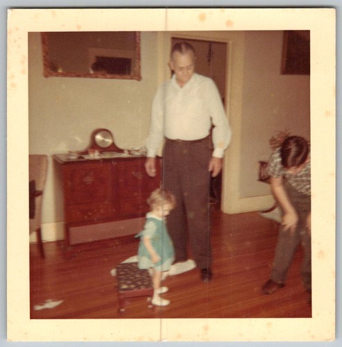 Vtg color snapshot older man - snapshot,