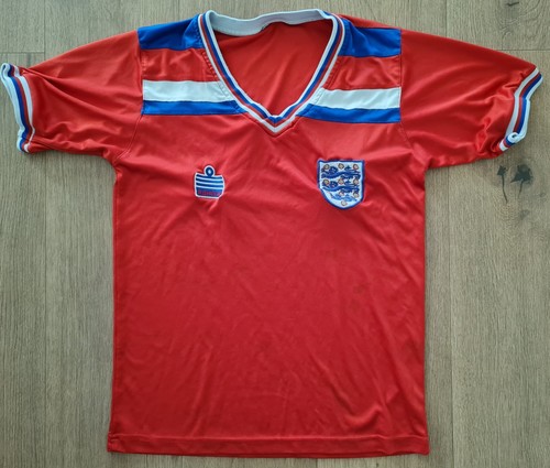 England red admiral - england, away