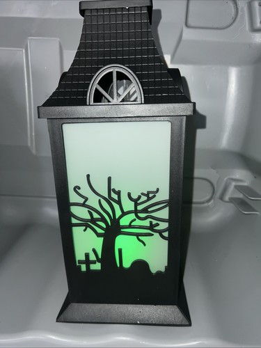 Hanging lantern grave - lantern,