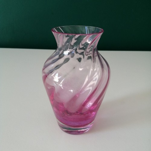 Caithness pink glass - glass, vase